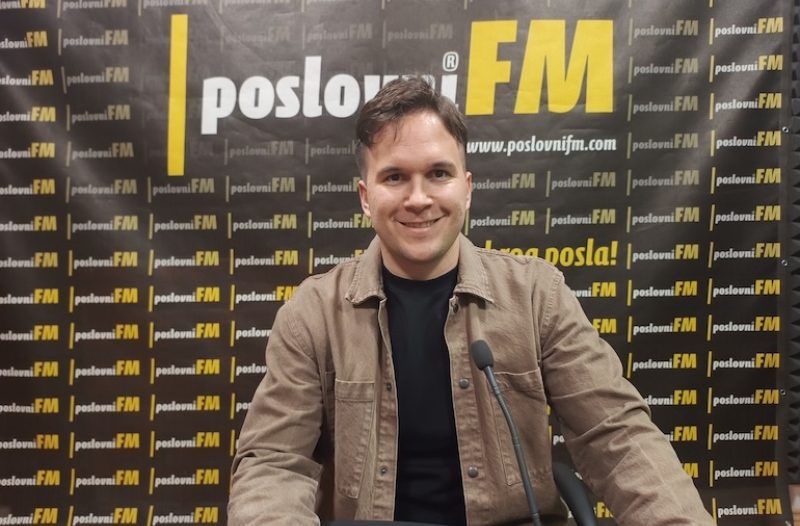 Novi Vinodolski - novi-vinodolski.info - Mario Ljubičić: Iz Imotskog stiže robot budućnosti: Rinno nije programiran – on razumije